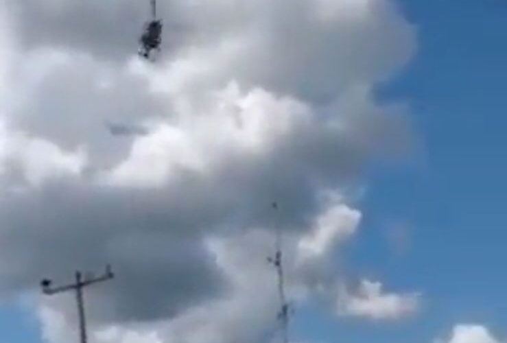Video: el momento del desplome de un helicóptero en Centla, Tabasco
