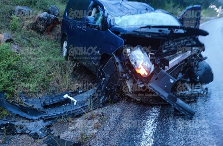 Se registra accidente en la carretera federal SJR -Xilitla en el tramo entre la Sierrita y el Parador Santa Marta.
