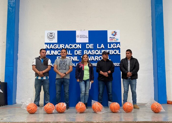 Lupita Ramírez da arranque a Liga Municipal de Basquetbol Municipal. Femenil y Varonil.