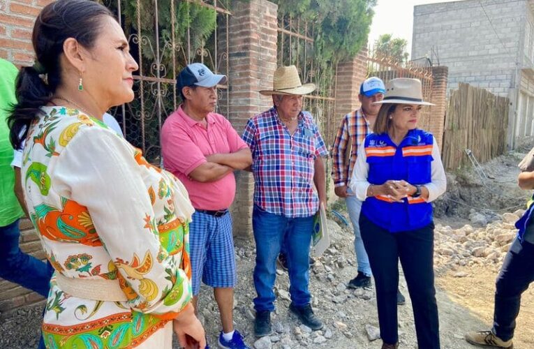 Supervisa Ofelia del Castillo y Sonia Carrillo avance de obra en Purísima de Arista