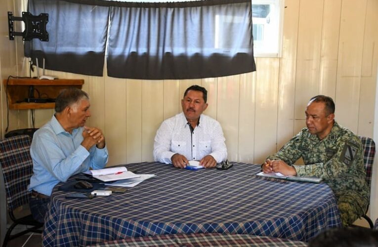 El Presidente Payín Muños se reunió con líderes de seguridad publica