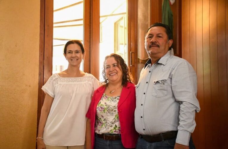 Payín Muñoz asiste a mesa de trabajo con la Secretaria de Cultura del Estado de Qro.