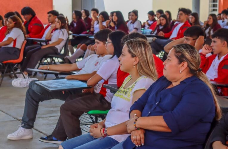 Promueven la Ciberseguridad en Jóvenes de COBAQ de Landa y Lagunita