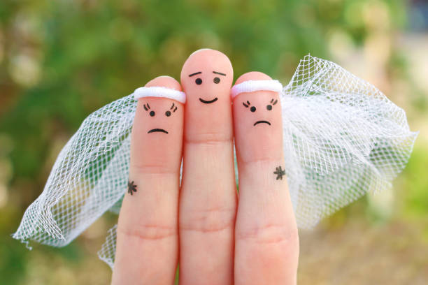 La SCJN rechaza amparo a matrimonios de más de dos, no al poliamor